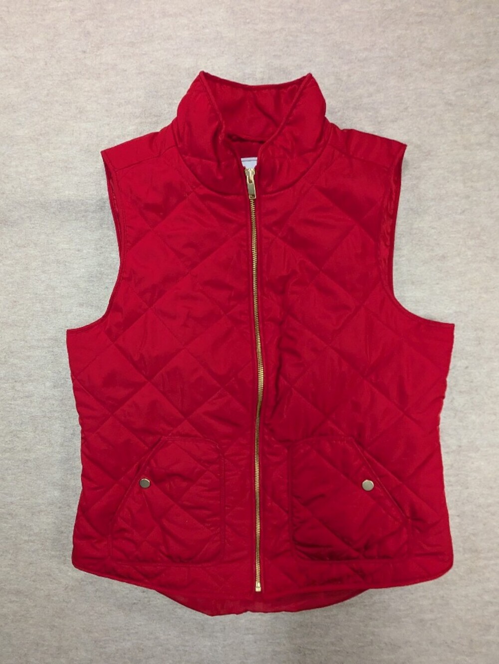 Charter Club Vibrent Red Quilted Vest Gold Zip Snap Button Pockets Classic Med